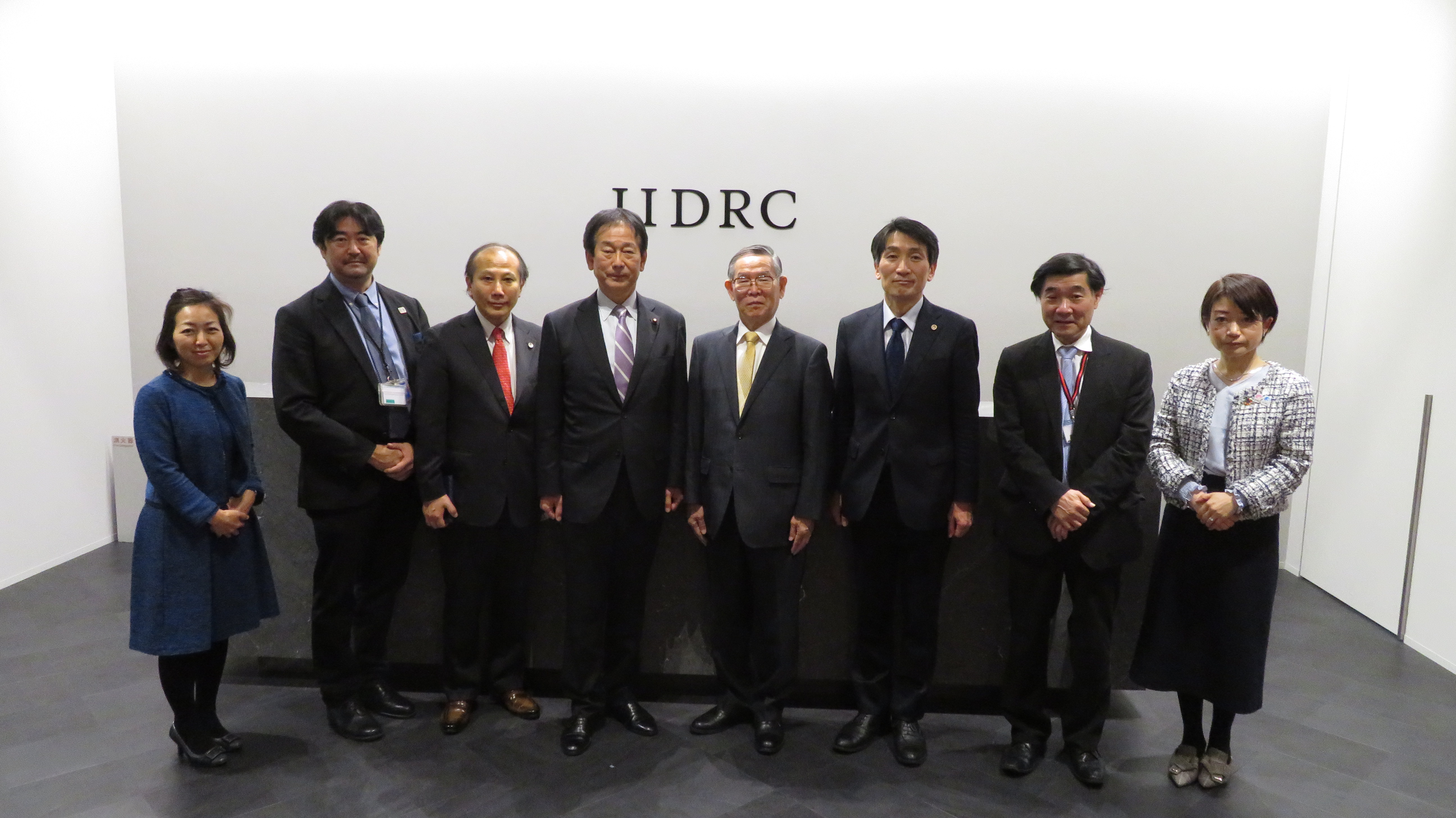 田所法務副大臣が国際仲裁専用施設である日本国際紛争解決センター（東京）を視察しました。